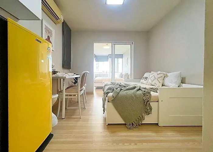Hotell 3 Beds: Wifi,washer,ltat,impact 4*